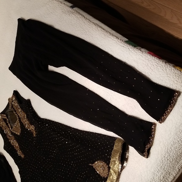 Ethnic Indian Ladies Embroidered /Beaded Formalwear Dress / Sz S-M / Bla… - Picture 13 of 17